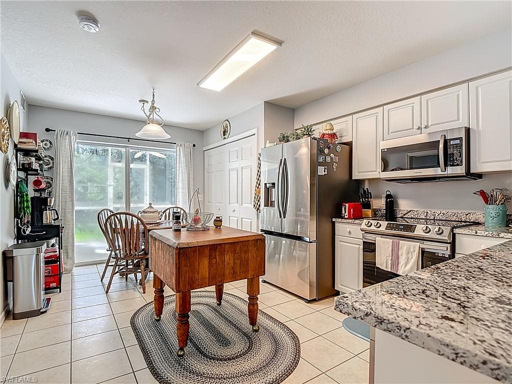 25735 LAKE AMELIA WAY 103-20