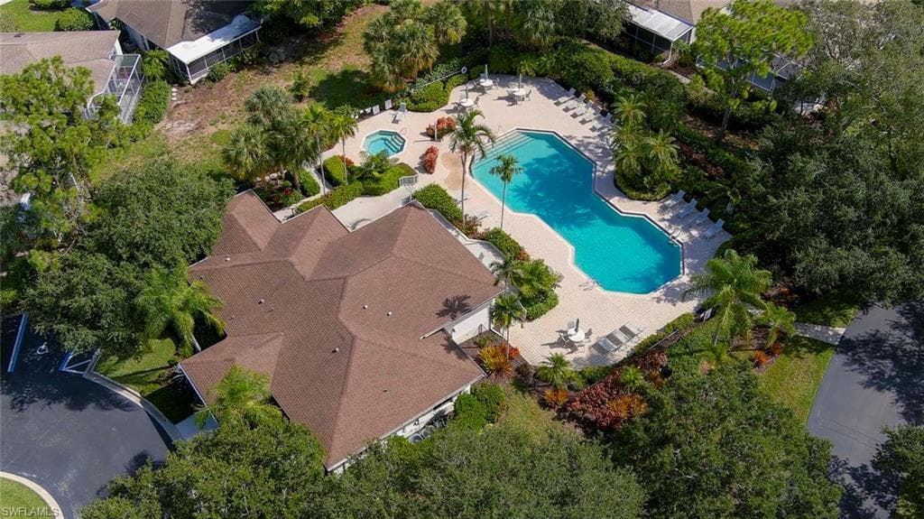25735 LAKE AMELIA WAY 103-48