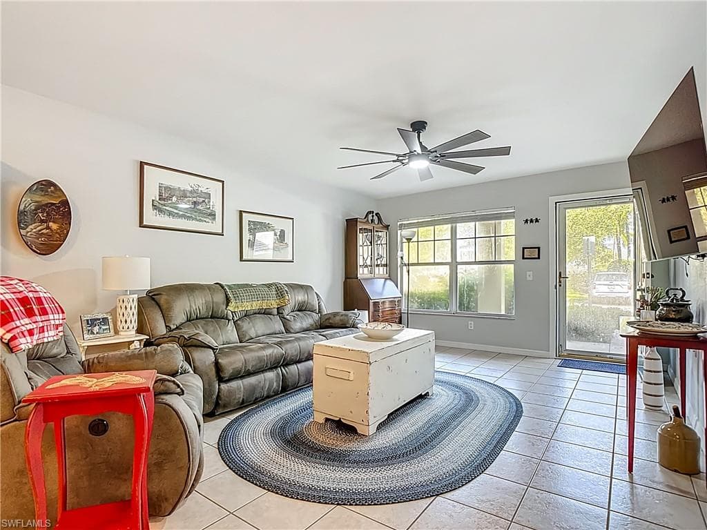 25735 LAKE AMELIA WAY 103-11