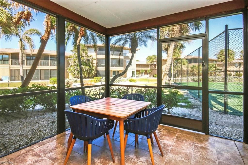 5117 Sea Bell RD E103-2