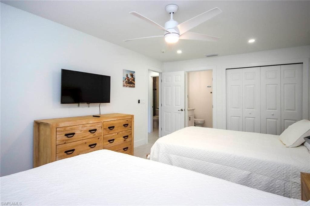 5117 Sea Bell RD E103-22