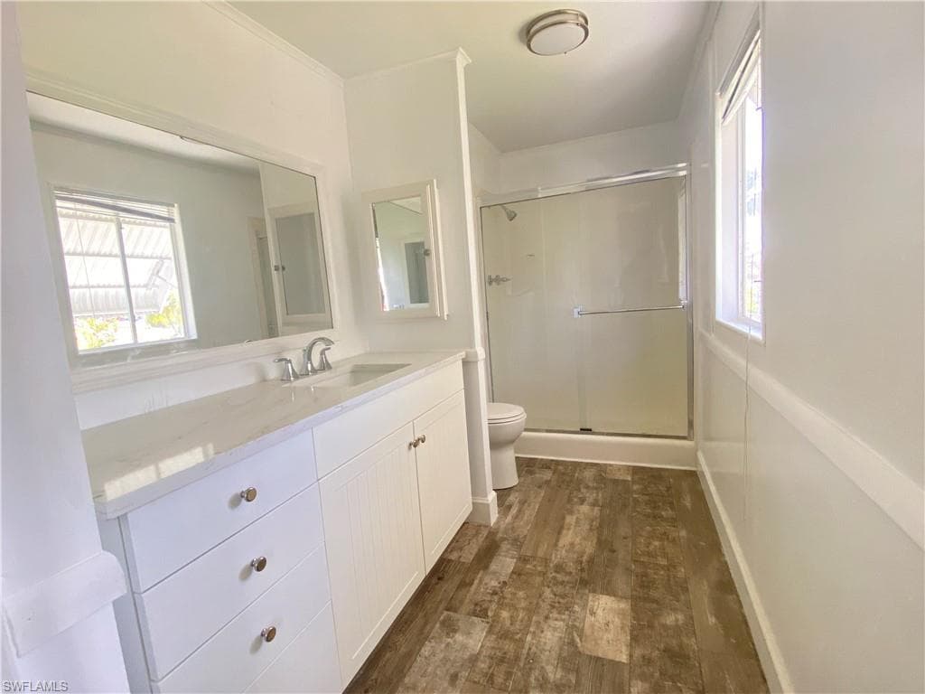 5506 Virginia Dare LN-25