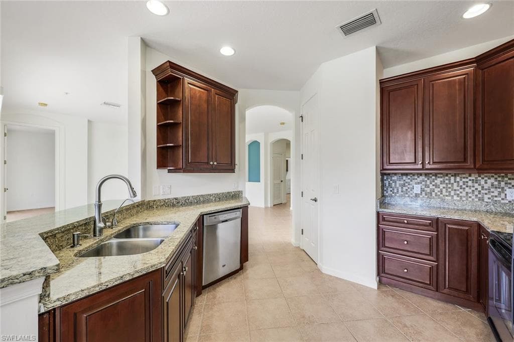 26414 Lucky Stone RD 101-8