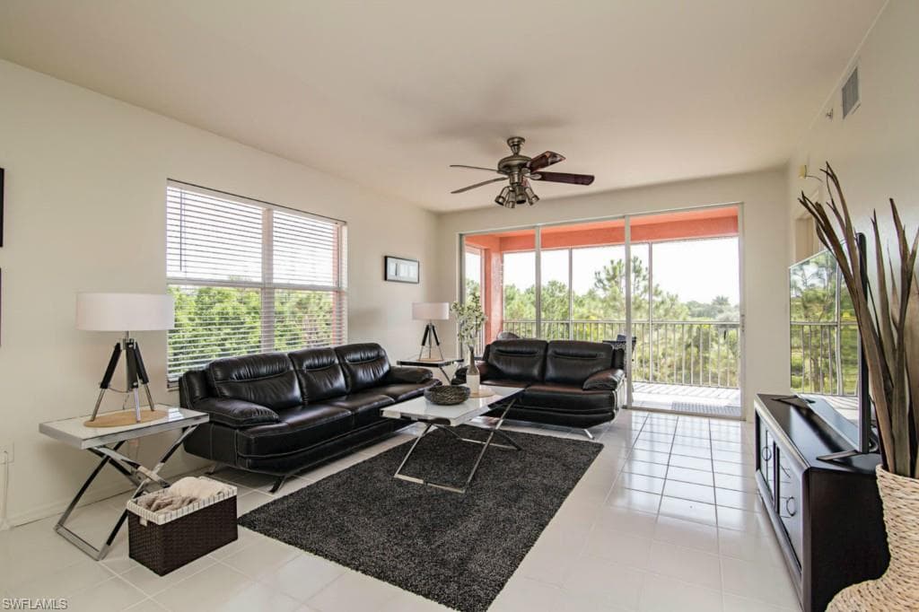 519 Roma CT 3-301-3