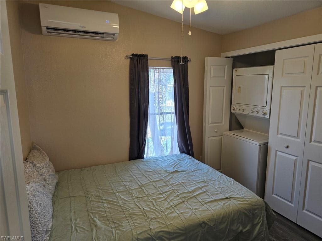 4701 Leilani LN-11