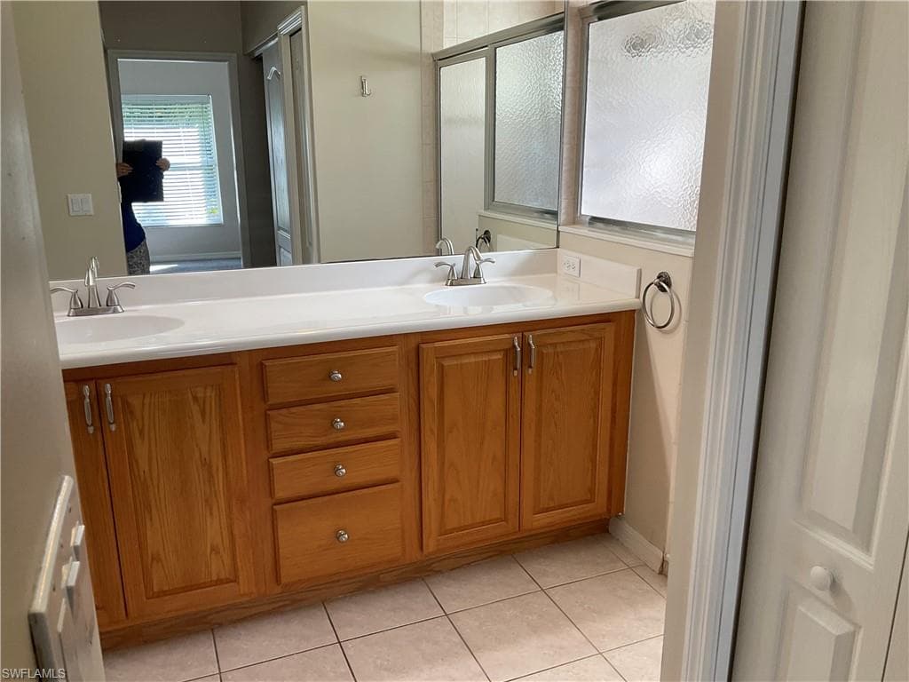 135 Glen Eagle CIR-10