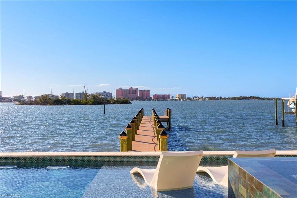 793 San Carlos DR-36