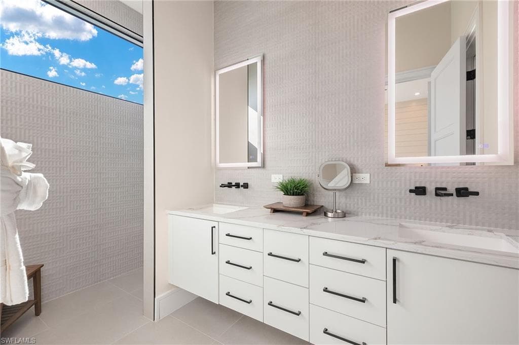 793 San Carlos DR-24