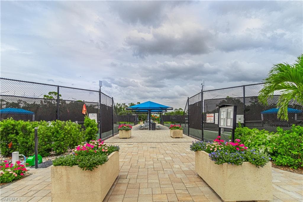 7430 Lake Breeze DR 403-20