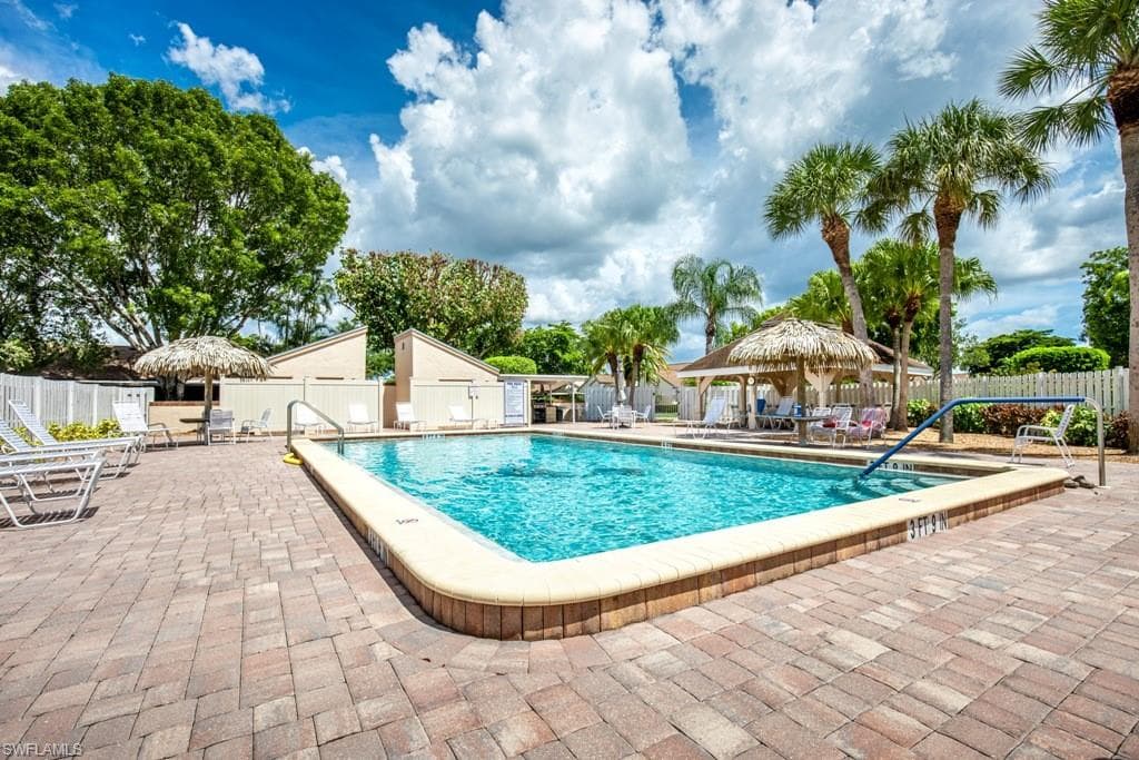 7430 Lake Breeze DR 403-33