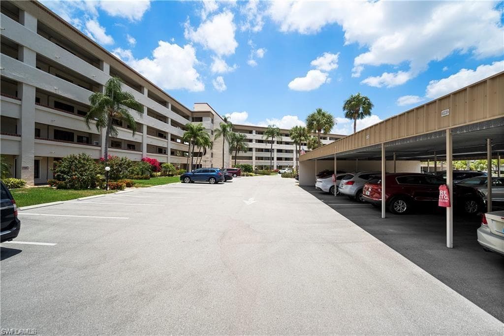 7430 Lake Breeze DR 402-2