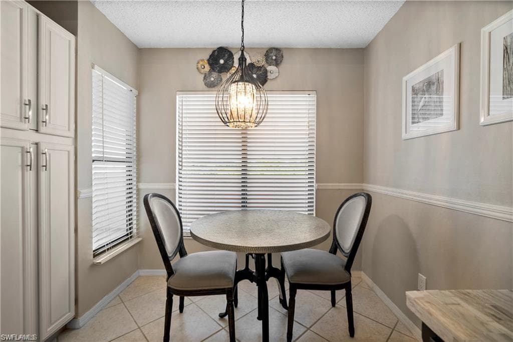 7430 Lake Breeze DR 402-3