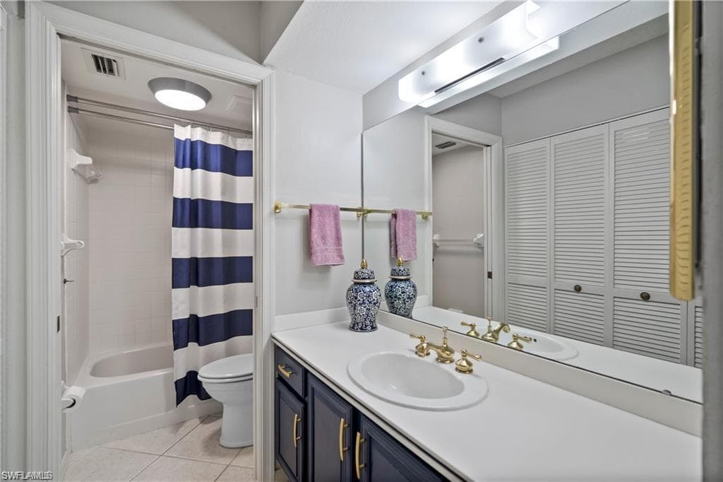 7430 Lake Breeze DR 402-15