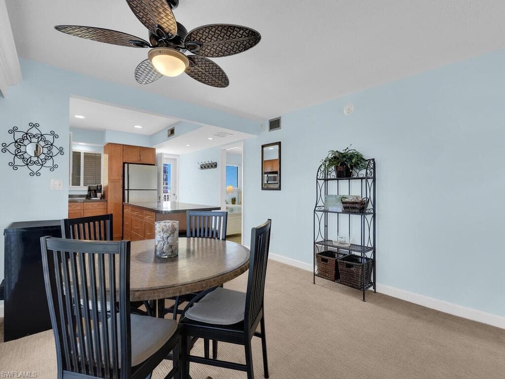 7400 Estero BLVD 512-9
