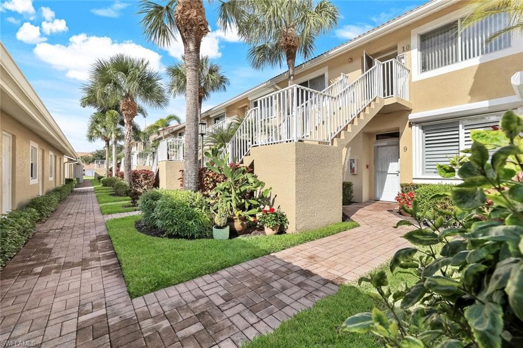 2373 Hidden Lake CT 8110-37