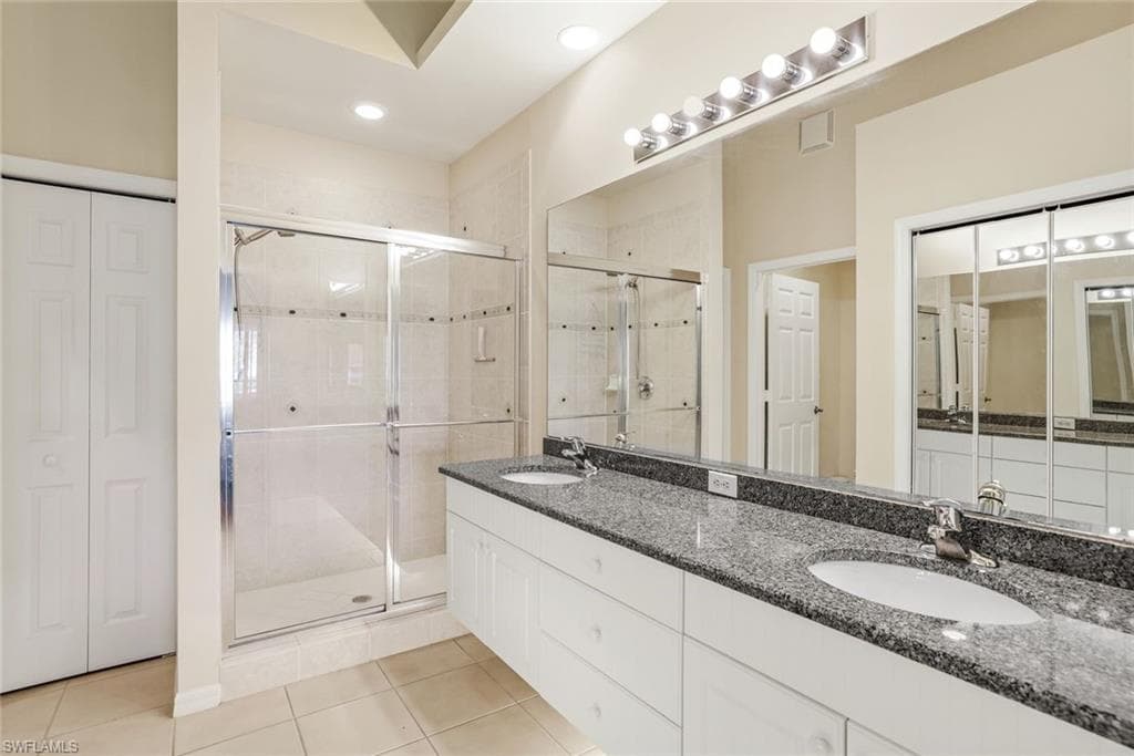 2373 Hidden Lake CT 8110-15