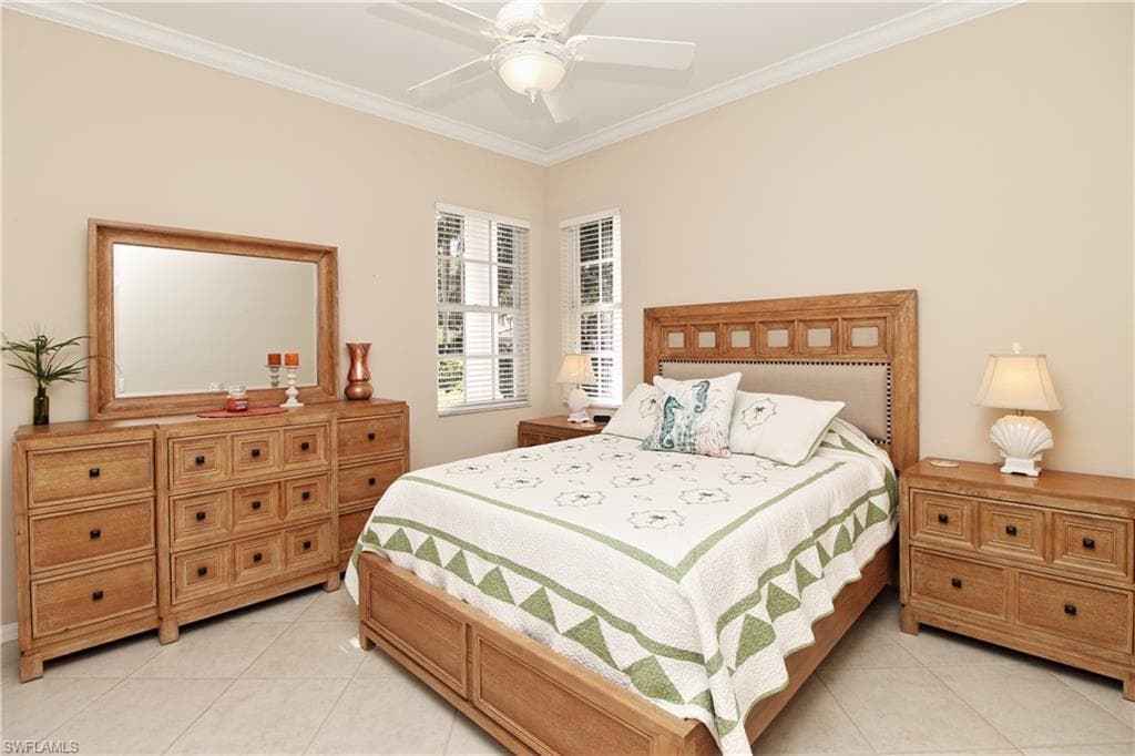 1901 Winding Oaks WAY-13