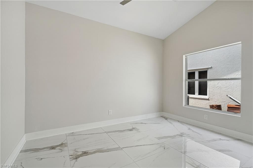 12408 Kelly Sands WAY-13