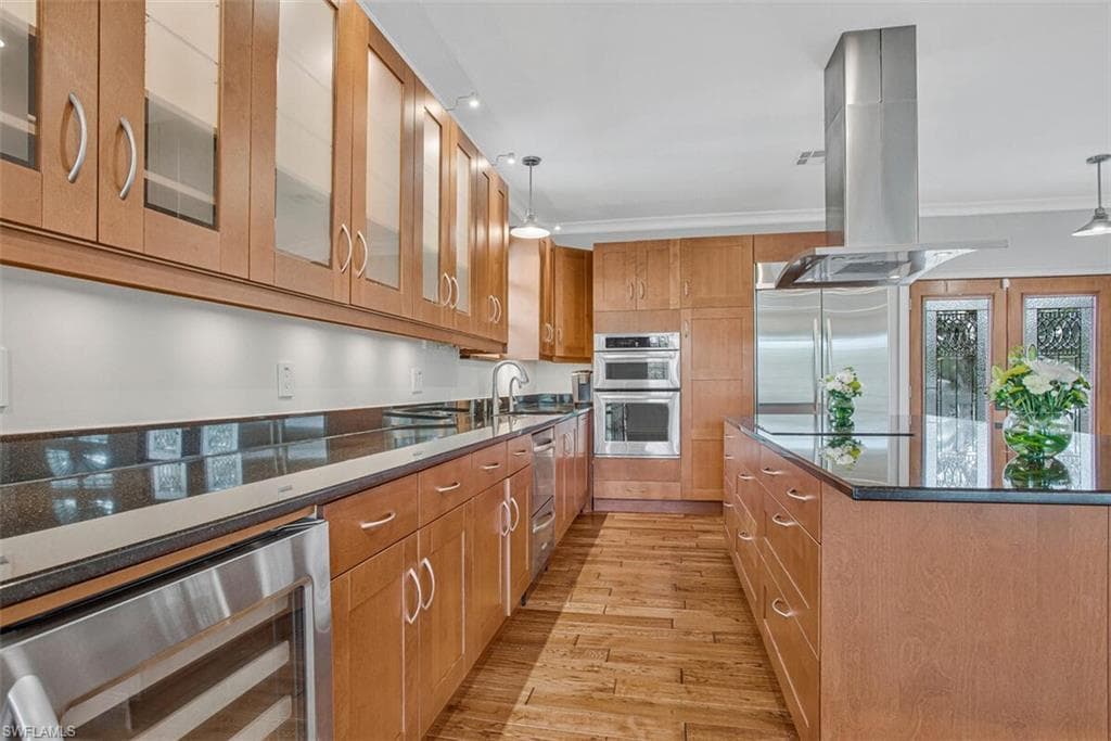 3798 Cracker WAY-13