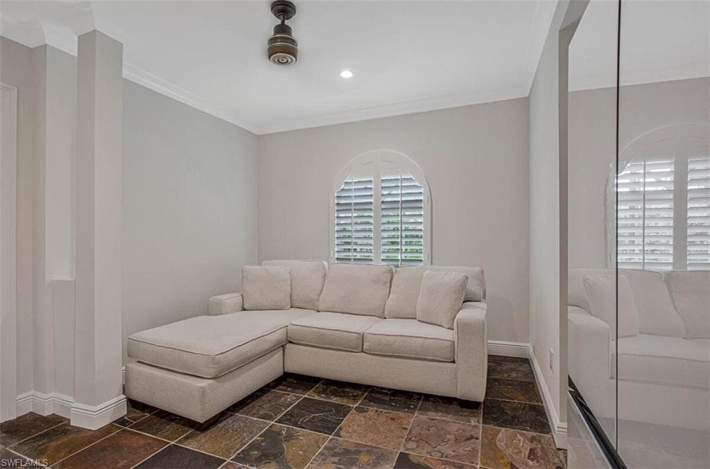 3798 Cracker WAY-26