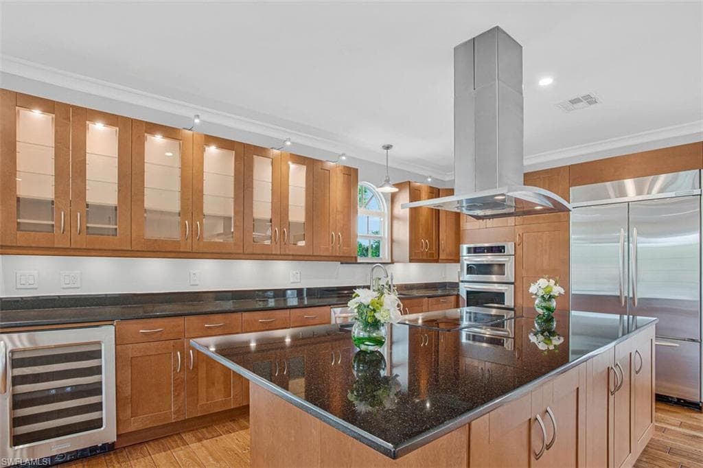 3798 Cracker WAY-11