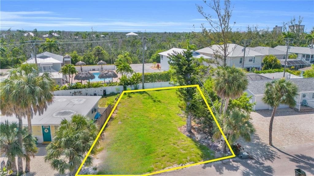 250 Fairweather LN-9