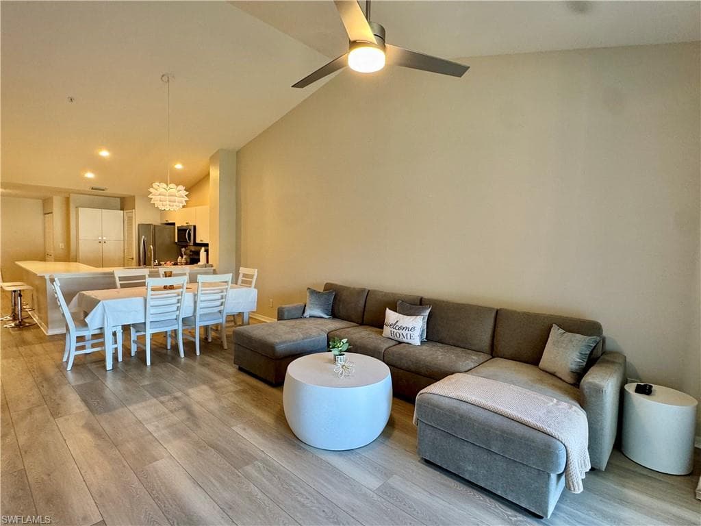 5045 Cedar Springs DR 203-18