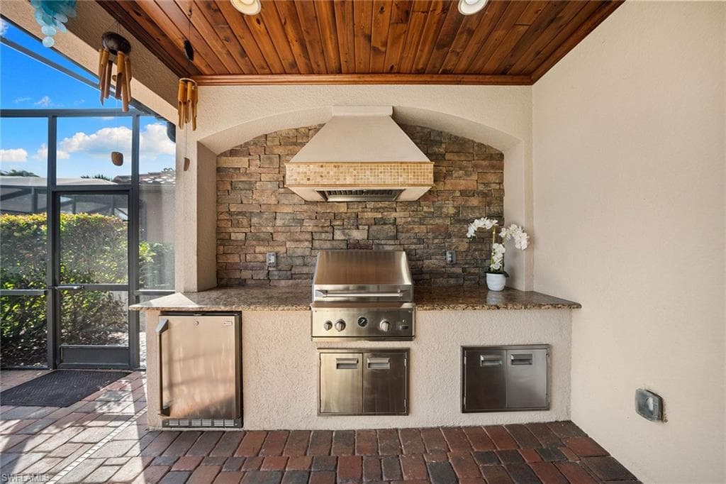 12504 Fenhurst WAY-34
