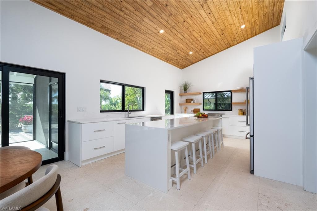 5801 Sanibel Captiva RD-32
