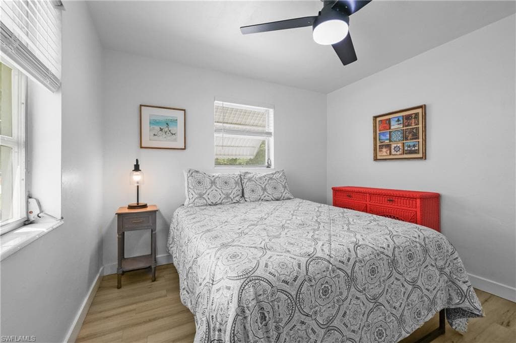 1661 Coronado RD-22