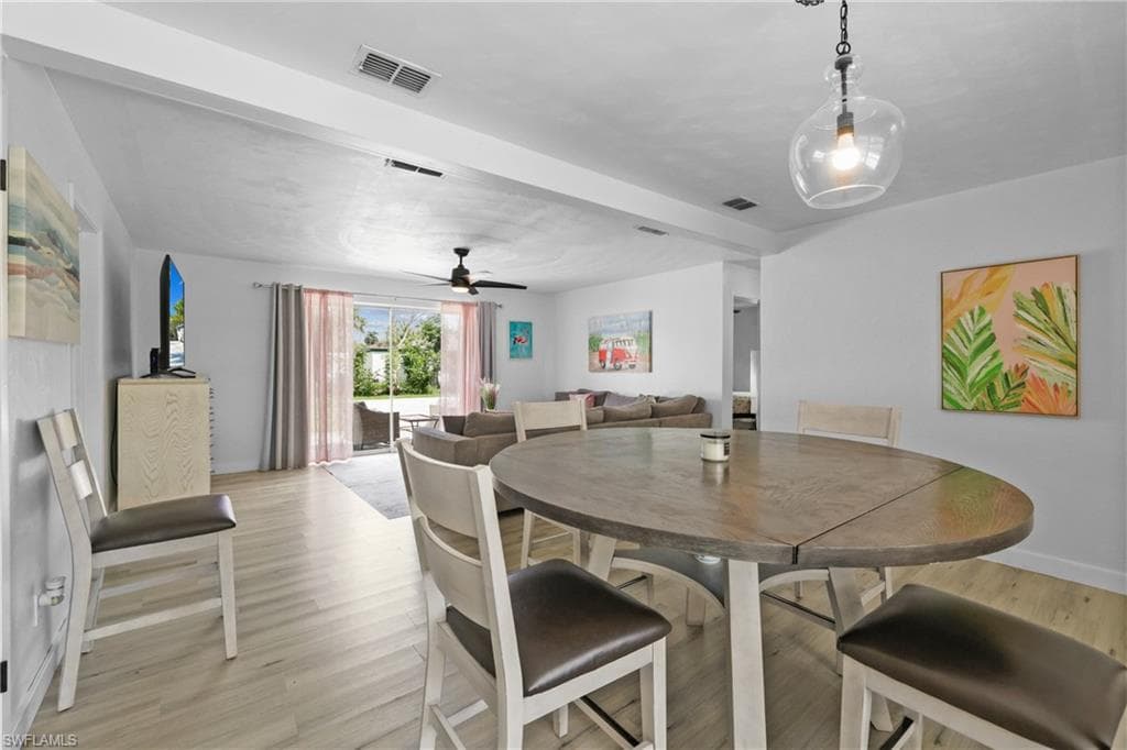 1661 Coronado RD-11