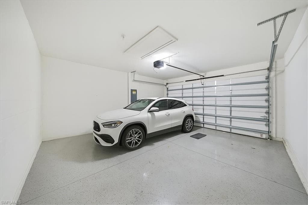1074 Enbrook LOOP-25