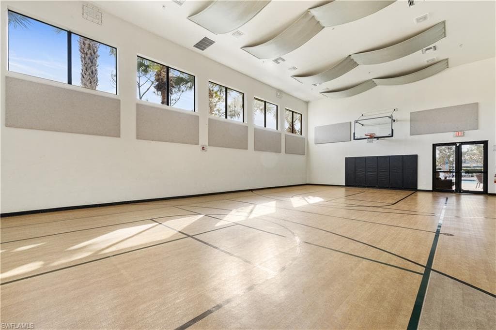 6606 Marbella DR-8