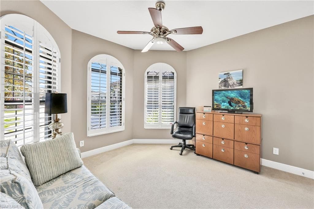 23273 Salinas WAY-23