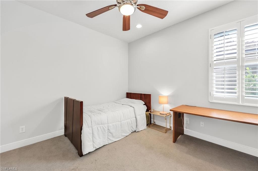 23273 Salinas WAY-27