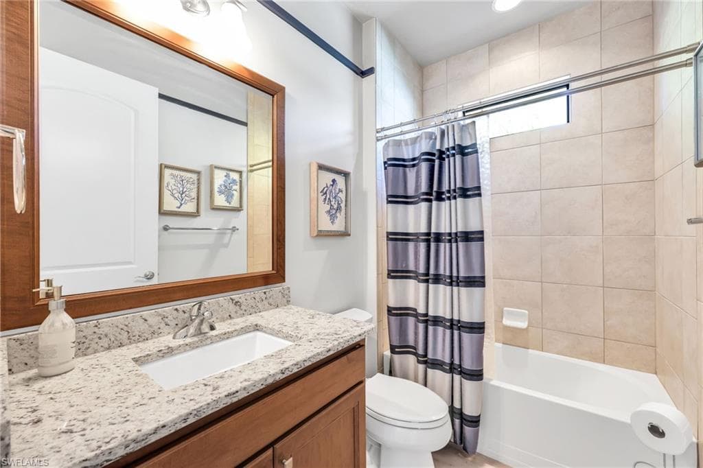 23273 Salinas WAY-22