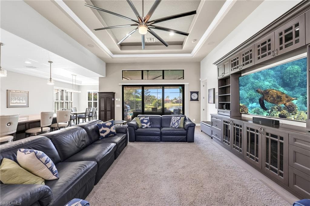 23273 Salinas WAY-5