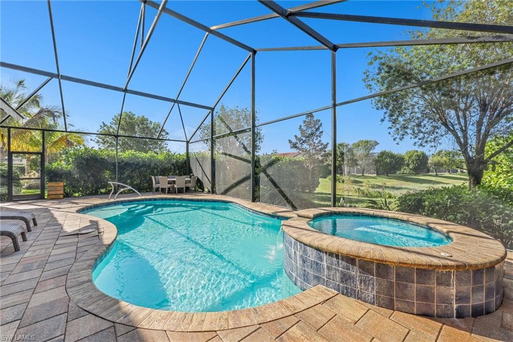 23273 Salinas WAY-34