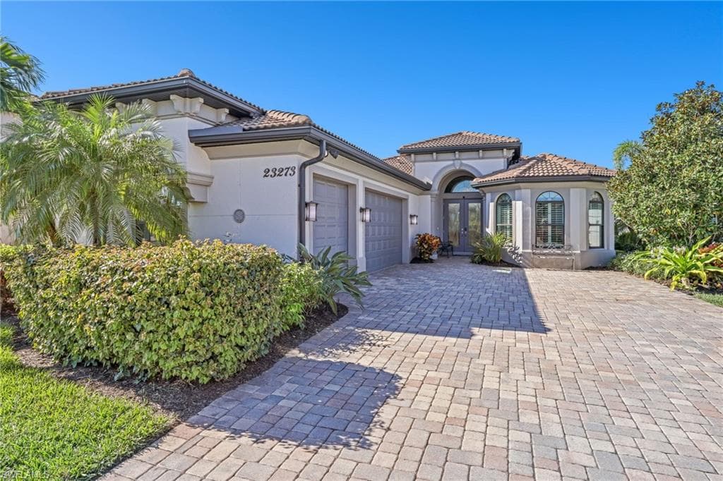 23273 Salinas WAY-38