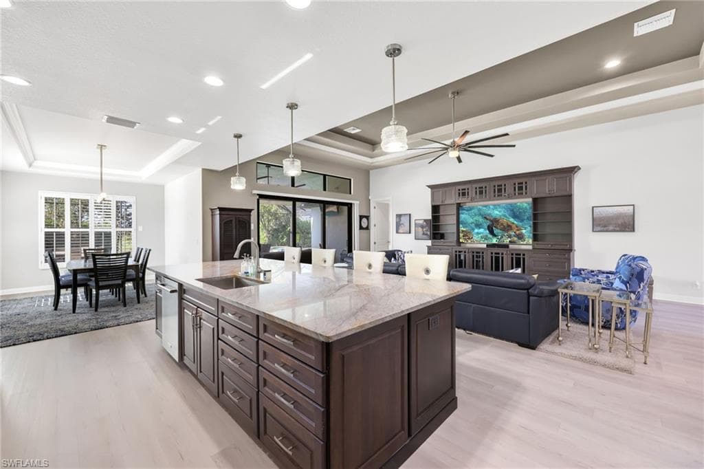 23273 Salinas WAY-11