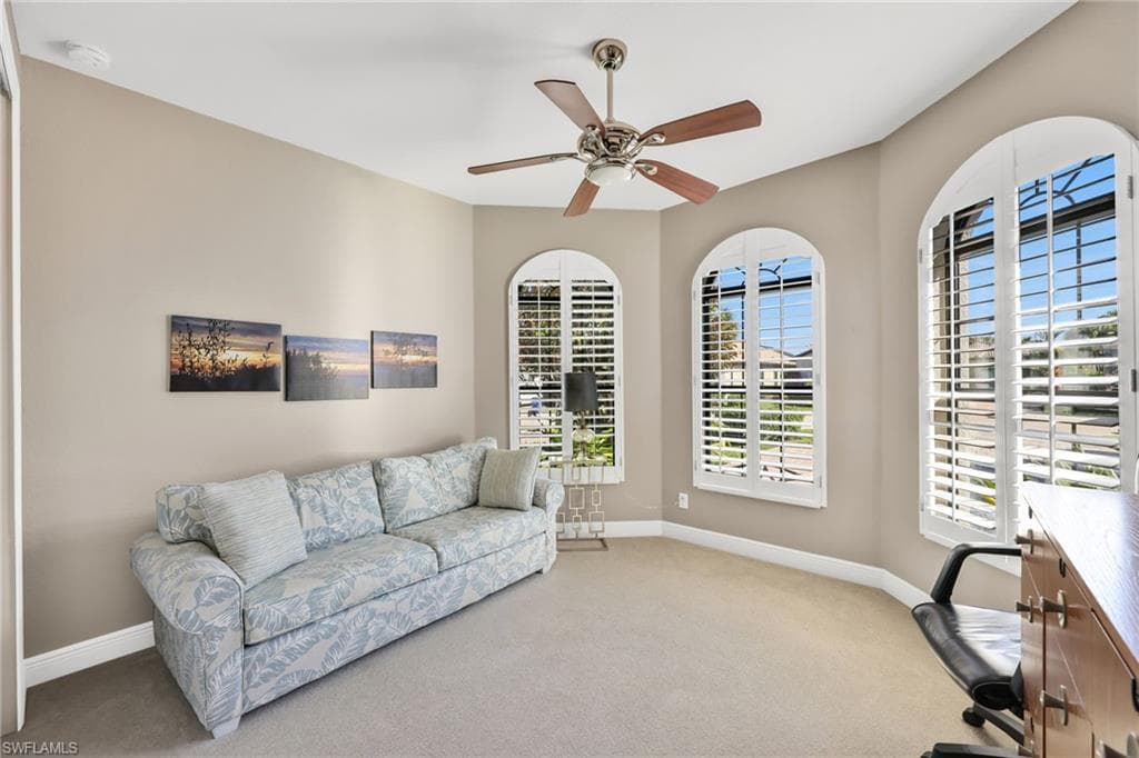 23273 Salinas WAY-21