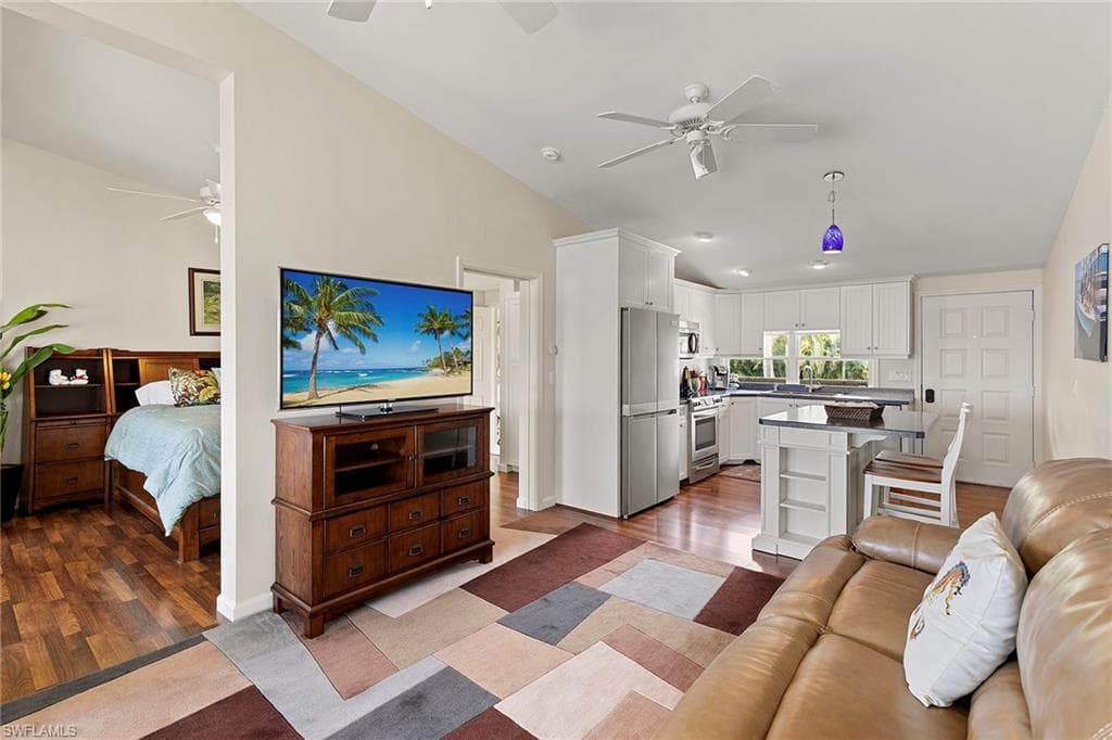611 Palm AVE H36-9