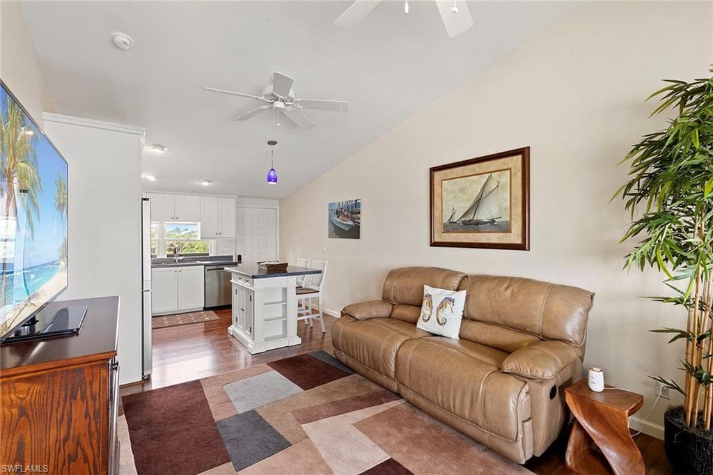 611 Palm AVE H36-8