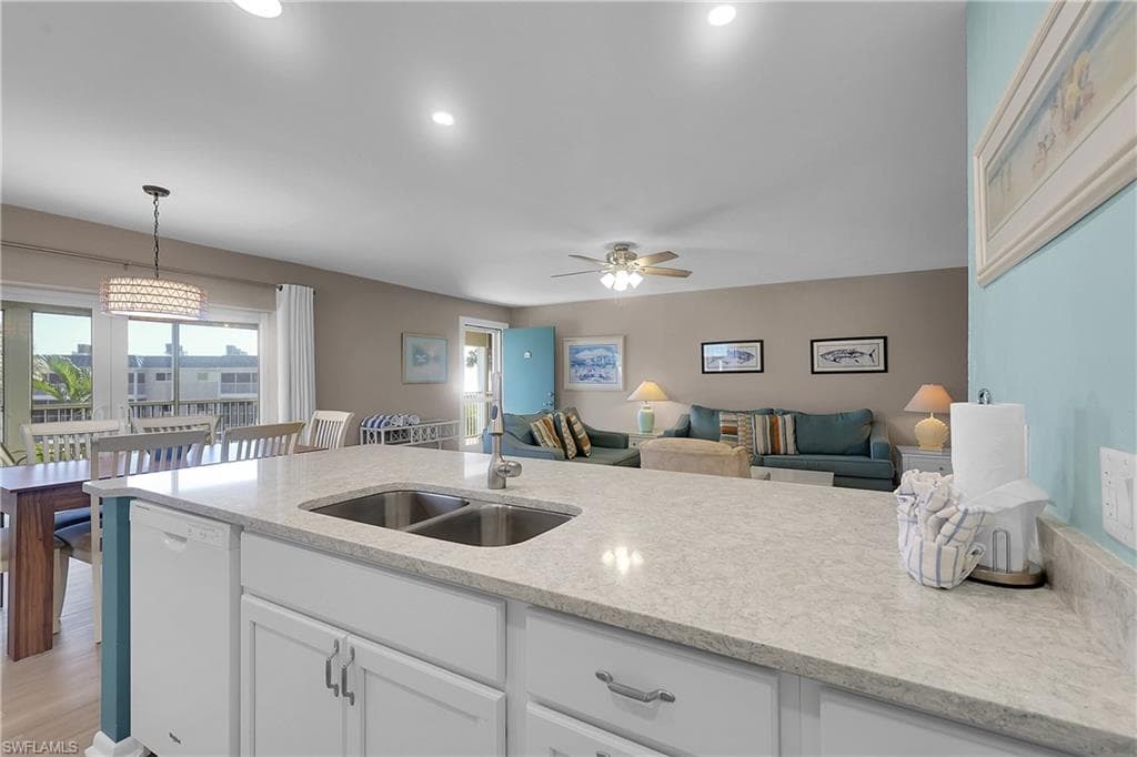 827 E Gulf DR K8-16