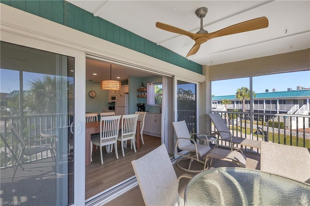 827 E Gulf DR K8-28