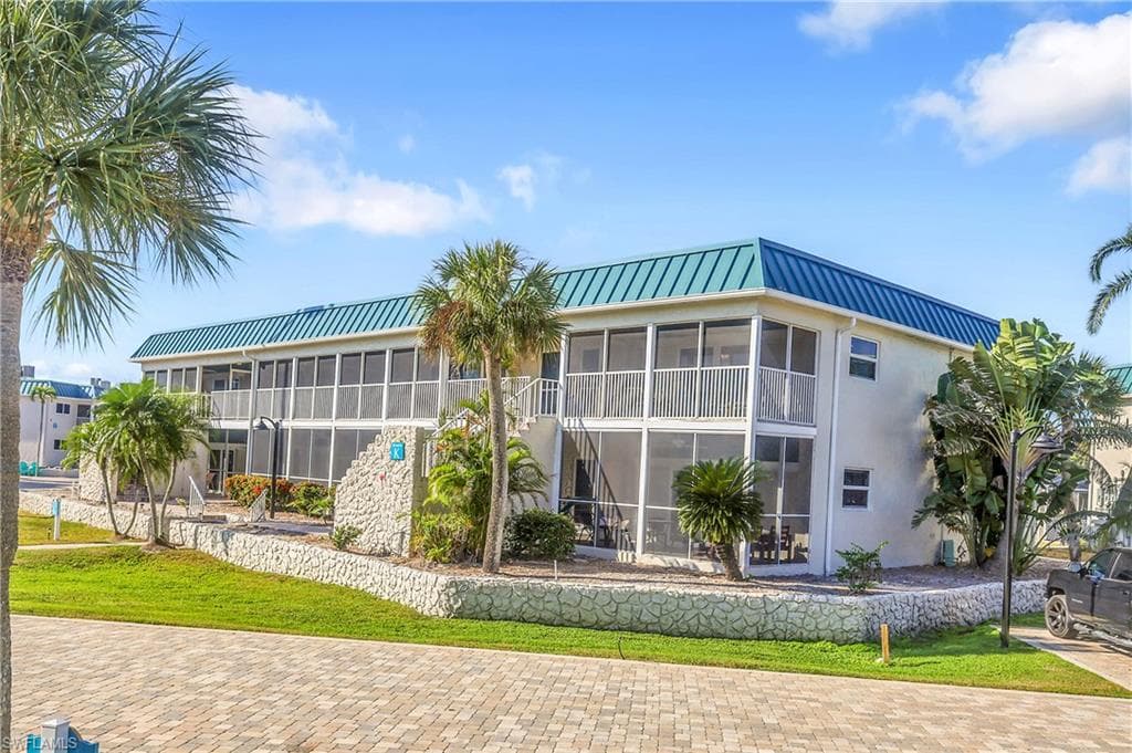 827 E Gulf DR K8-4