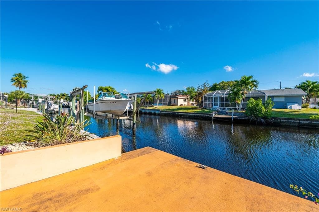 4548 Gulf AVE-27