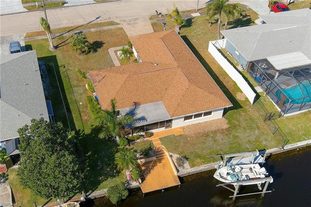 4548 Gulf AVE-32