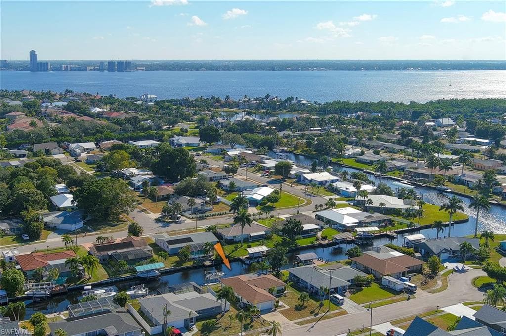 4548 Gulf AVE-39