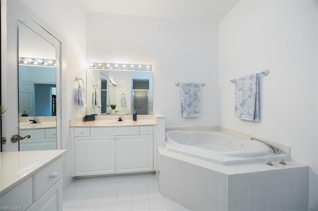 1144 Egrets Walk CIR 202-18